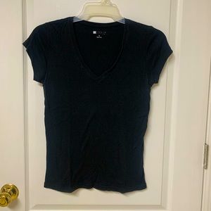 Black V neck shirt Size M